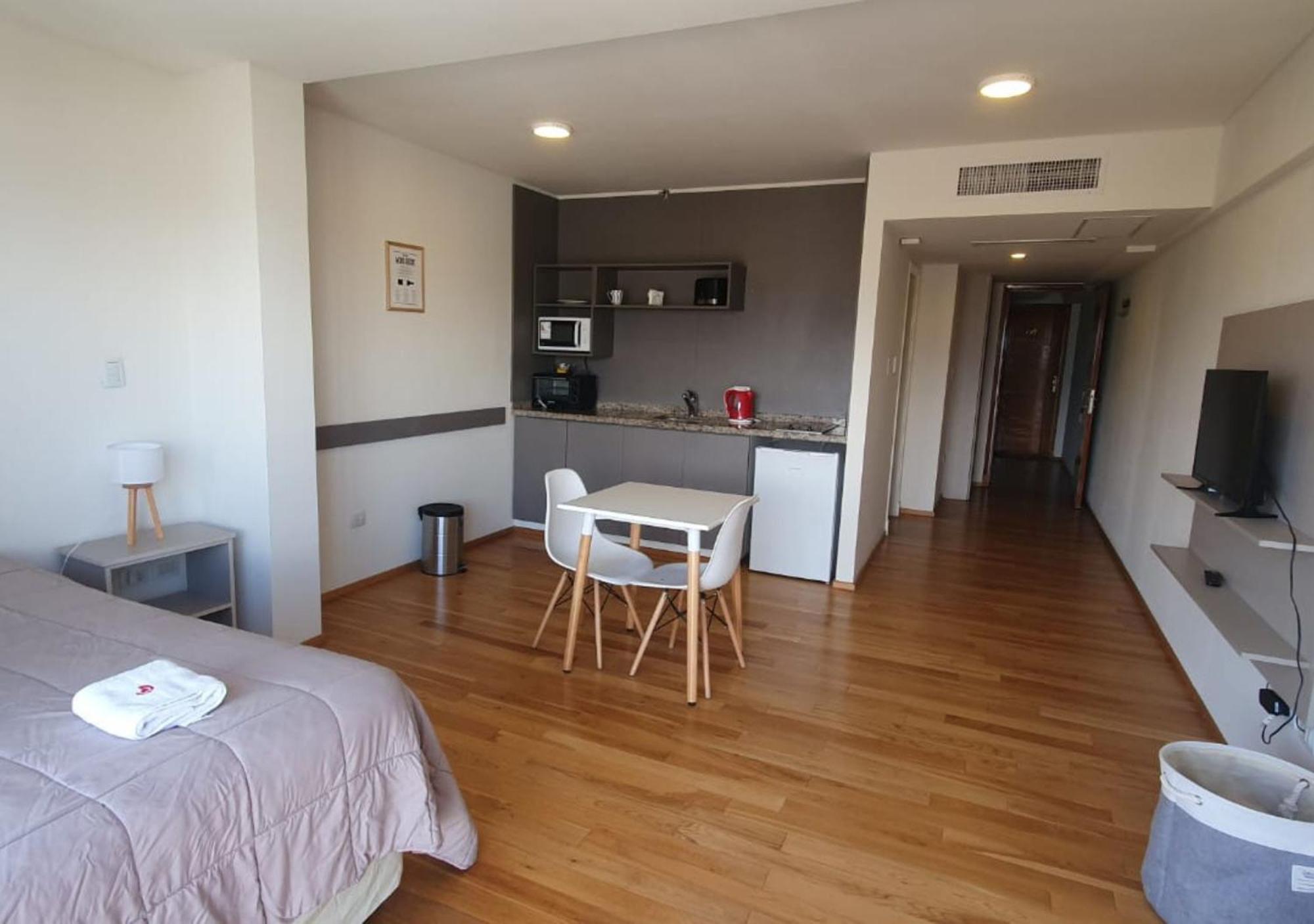 Apart Hotel Quijote By Dot Suites Lujan de Cuyo Dış mekan fotoğraf